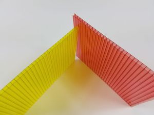 Paneles Celulares de <span class=keywords><strong>Policarbonato</strong></span> Virgen 4*8 para Techos de Terrazas y Tragaluces - Product Image 2