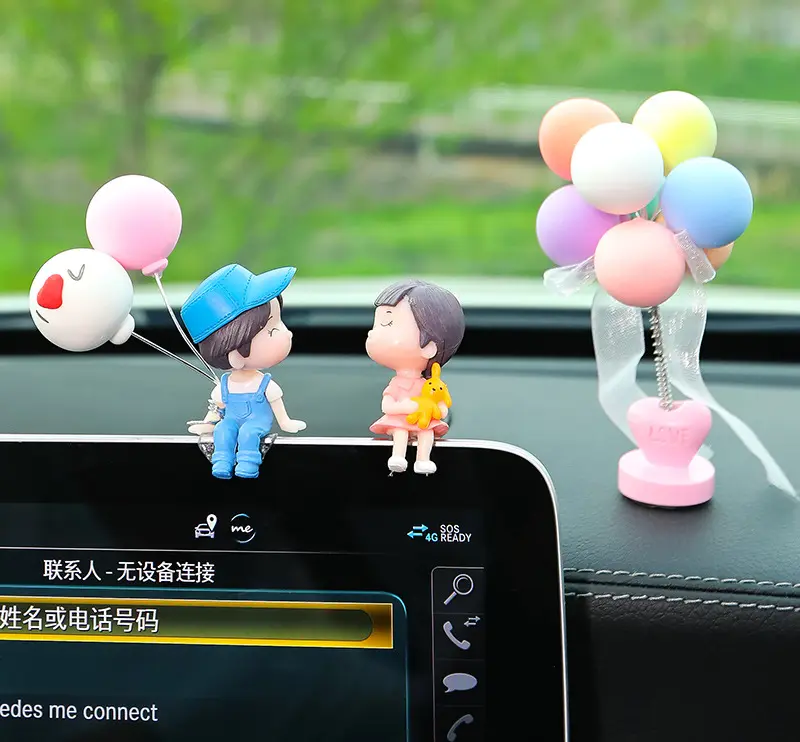 Anime Auto Interieurdecoratie Schattig Kussend Paar Actiefiguur Auto Dashboard Decoratie Voor Auto-Accessoires Interieur Vrouw