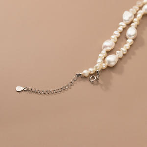 สร้อยคอไข่มุกบาโรกเงินแท้ S925 สำหรับผู้หญิง สไตล์เกาหลี ดีไซน์เรียบง่าย ประดับลูกปัด รูปทรงไม่สมมาตร รุ่น D9279 - Product Image 5