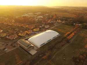 Tente de terrain de football et de football en salle de haute qualité personnalisable et équipée - Product Image 3