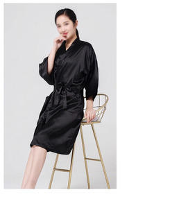 Robe de travail professionnelle pour salon de coiffure et spa, vêtements de travail pour femmes, robe de beauté à manches en polyester, kimono personnalisé pour la coiffure, robes de coiffure - Product Image 2