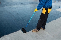 Vente directe d'usine peinture d'étanchéité liquide revêtement de pulvérisation imperméable de toit en caoutchouc de silicone pour la résistance UV extérieure