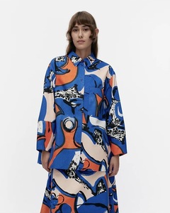 Camisa de Mujer - Primavera Casual, Estampado Vibrante de Corriente Oceánica Azul, Corte Holgado, Cuello Alto, Poliéster, Única y Versátil - Product Image 2