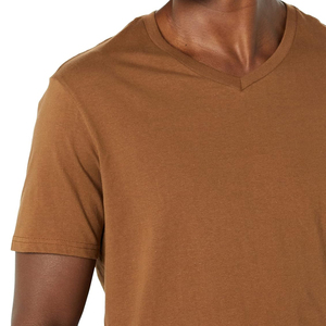 ราคาขายส่ง เสื้อยืดคอกลมแขนสั้นผู้ชายแบบใหม่ ระบายอากาศได้ดี แห้งเร็ว พร้อมออกแบบและเลือกสีได้ตามต้องการ - Product Image 5