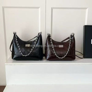 Sac à bandoulière carré petit à fermeture éclair imperméable en PU pour femmes Capacité de 1 à 1,9 L Sac à main de luxe de créateur - Product Image 1