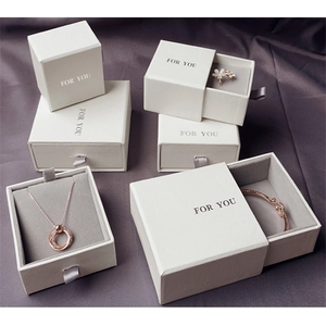 custom logo organizer luxury gift velvet white magnetic jewelry travel packaging ring paper box jewelry boxes