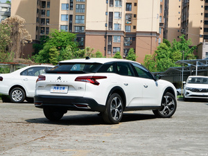 2024 <span class=keywords><strong>Citroen</strong></span> C5 X <span class=keywords><strong>Versailles</strong></span> New Electric SUV Auto Car 5 Doors 5 Seats High-Economic Euro VI Gas/Electric Fuel Options Gauche - Product Image 2