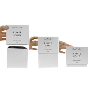 Tapa blanca de lujo personalizada y caja base logotipo en relieve con textura regalo caja de embalaje de cartón para sudaderas con capucha perfume cosmético - Product Image 2