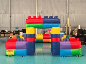 Équipement <span class=keywords><strong>de</strong></span> terrain <span class=keywords><strong>de</strong></span> jeu <span class=keywords><strong>gonflable</strong></span> personnalisé pour enfants, pour l'<span class=keywords><strong>intérieur</strong></span> et l'extérieur, avec clôture, mur et blocs <span class=keywords><strong>de</strong></span> construction gonflables - Product Image 4
