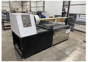 Machine de découpe manuelle de rouleaux de haute qualité Roll-8/1 avec technologie de précision pour la découpe de divers matériaux - Product Image 3
