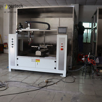 Equipo de Pulverización Automática CNC de 5 Ejes para Recubrimiento de Componentes de Trípode, Secciones de Patas de Aluminio y Fibra de Carbono