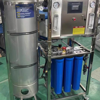 Machines mobiles de traitement de l'eau du robinet 500LPH 1000LPH, système de purification d'eau RO pour l'alimentation en eau municipale