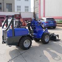 Mini Wheel Loader Langsung dari Pabrik untuk Konstruksi Bangunan, Penggemburan Tanah, Kehutanan, Kebun, 4x4 Mini Loader dengan Bucket Penjepit