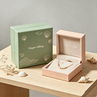 Boîtes d'emballage pour bijoux en papier vert recyclable personnalisées avec doublure en éponge et rubans estampés pour cadeaux, anniversaires, portefeuilles et articles divers