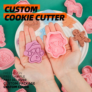 <span class=keywords><strong>Emporte</strong></span>-pièces en plastique de <span class=keywords><strong>Noël</strong></span>, moule <span class=keywords><strong>à</strong></span> biscuits, cheval, dessin animé 3D, argile DIY, patte de chien imprimée, écologique, fête - Product Image 1