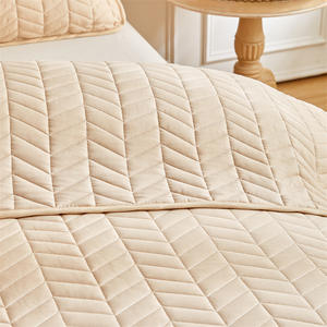 Couvre-lits matelassés lavés double face sur mesure en gros, taille king, queen, double, ensemble de literie 3 pièces, couleur unie, édredons doux - Product Image 2