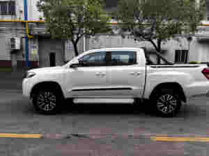 Camionnette diesel 4x4 de la célèbre marque chinoise Fo-day à vendre - Product Image 4