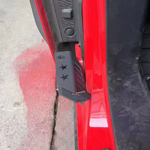 2022 accessoires extérieurs de voiture, pièce en acier au <span class=keywords><strong>carbone</strong></span> pédale de repose-pieds de porte avant pour Ford Bronco 2021-2022 - Product Image 3