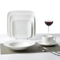 세라믹 디너 플레이트 세트 가격 2022 새로운 스타일 도자기 디너 세트 레스토랑 crockery dinnerwares