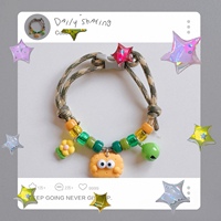 Collar Ajustable de Resina Plástica para Mascotas con Campana, Diseño Colorido Tejido a Mano, Colgante Lindo, Hebilla de Seguridad para Gatos y Perros Pequeños - Geométrico