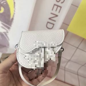 Sac de Selle Tendance avec Motif Litchi, Étui de Rangement Portable Suspendu pour Écouteurs sans Fil Apple, Pendentif Universel - Product Image 6