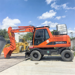 Mini excavatrice de roue utilisée DOOSAN DH140W-7 l'agriculture d'excavatrice de roue de 14TON en vente - Product Image 2