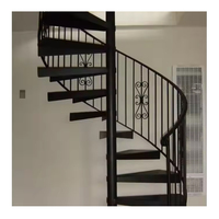 Escalier intérieur en colimaçon américain personnalisé Lampes LED de style loft de luxe Design moderne pour appartements Marches en bois en acier inoxydable