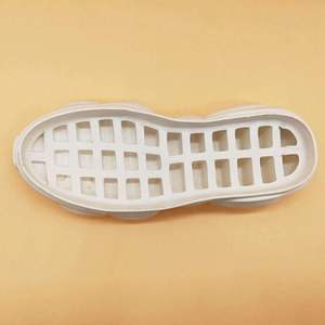 Suelas de Zapatos para Hombre Ligeras y Antideslizantes de Espuma de Goma de Buena Calidad - Product Image 2