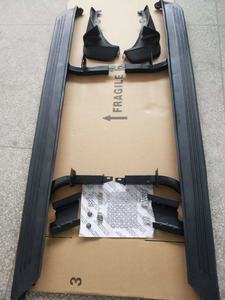 บันไดข้างรถยนต์สีดำสำหรับแลนด์โรเวอร์ ดิสคัฟเวอรี่ 3/4 ยี่ห้อ YLC - Product Image 4