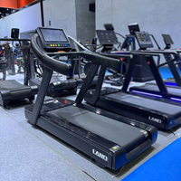 Tapis roulant commercial LAND Fitness à moteur puissant, surface de course stable, affichage LED, capacité de charge élevée, pour entraînement cardio en salle de sport