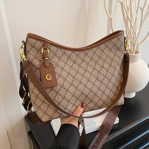 Sac à bandoulière en cuir PU pour femme, marque de luxe, sac à main classique pour femme - Product Image 6