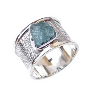 Bague pour enfants de haute qualité en argent sterling 925 plaqué rhodium, faite à la main, avec pierre précieuse aigue-marine sertie clos, style classique - Product Image 2