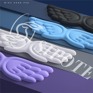Ailes d'ange tapis de souris ergonomique personnalisé <span class=keywords><strong>repose</strong></span>-<span class=keywords><strong>poignet</strong></span> en cuir imperméable <span class=keywords><strong>repose</strong></span>-<span class=keywords><strong>poignet</strong></span> de bureau avec ailes design clavier <span class=keywords><strong>repose</strong></span>-main - Product Image 4