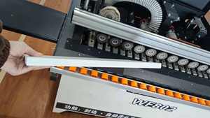 Machine à plaquer les chants d'alimentation automatique droite DY08 - Product Image 6