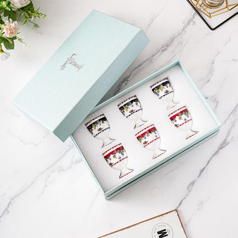 ดอกไม้องุ่น