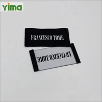 Étiquette de tissu de vêtement de logo privé personnalisé 100% coton biologique vêtements Jacquard haute densité étiquette tissée en satin étiquettes tissées de vêtements