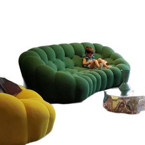 Divano ad arco creativo con bolle di calcio di design di lusso e design moderno minimalista italiano Rocheburg moderno - Product Image 5