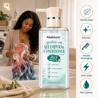 Maßgeschneidertes 300ml 2-in-1 Synthetik-Perücken-Shampoo und Conditioner Antistatisch Sofort Entwirrend Synthetische Haarpflege Shampoo OEM