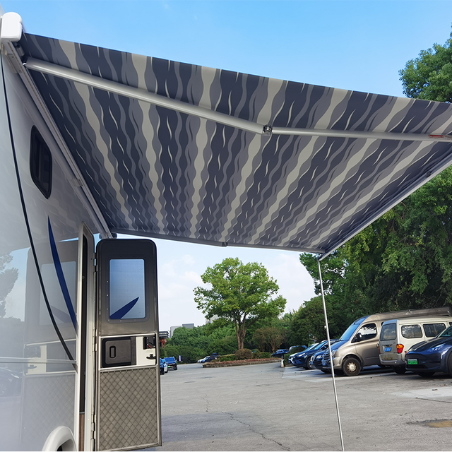 Heavy Duty Electric RV Awning UV Resistant Easy Operation Quick Setup Camping Shelter