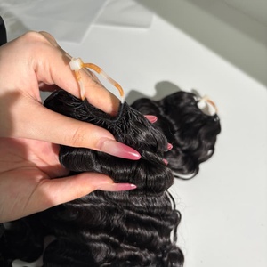 Extensioni per <span class=keywords><strong>capelli</strong></span> umani con piume senza nodi, pre-separate, 100% <span class=keywords><strong>capelli</strong></span> indiani grezzi per intrecciare, riccioli birmani, linea Feather Line - Product Image 4
