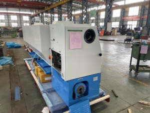 Tornio manuale orizzontale ad alte prestazioni CA61(2)40 tornio metallico resistente 7,5kw - Product Image 3