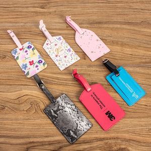 Etiquettes de bagages de <span class=keywords><strong>voyage</strong></span> de luxe multicolores Etiquette de valise pour carte d'embarquement en <span class=keywords><strong>avion</strong></span> Etiquette de bagage en cuir PU vierge Motif à la mode - Product Image 3