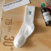 Chaussettes de sport épaisses en coton pour hommes et enfants, avec logo brodé personnalisé OEM, anti-humidité, pour activités de plein air, performance et mode.