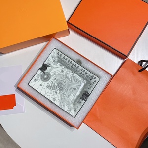 Wholesale Luxury Ceramic Square Cigar <b>Ashtrays</b> for Cigar Lounges - Product Image 3