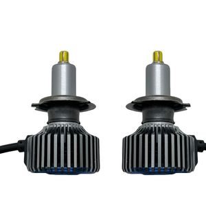 Kit de conversion de phares LED basiques toutes saisons H1/H3/9005/9006/H7/H8/H11 360 ° Phare LED - Product Image 1