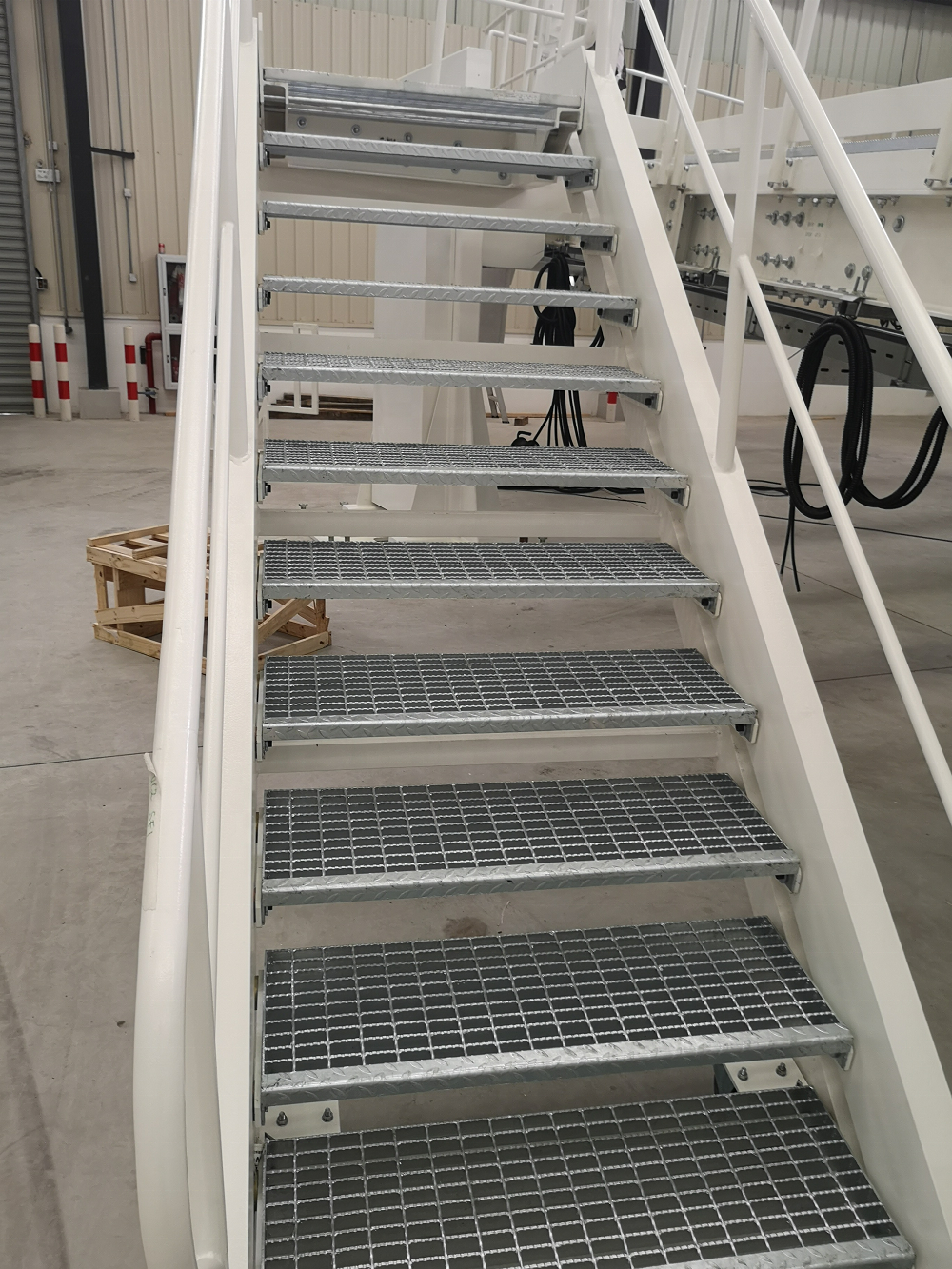 BTY Stair Railing 10FT Metal Staircase Handrail for Outdoor Steps, Black  Galvanized Industrial Iron Pipe Hand Rail for Indoor Porch Stairs Wall  Mount for Elderly Safety - Walmart.com, image size:1000x1333