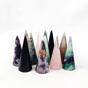 Nouveau produit Porte-bague en cristal naturel <span class=keywords><strong>Labradorite</strong></span> Quartz rose fumé Artisanat poli Décoration Cadeau en cristal pour bijoux - Product Image 1