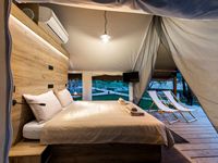 Tente de safari de luxe, glamping en plein air, hôtel imperméable, mini chalet en bois 5x7m