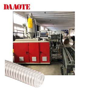 Ligne de production d'extrusion de tuyaux pour camions aspirateurs de copeaux de bois avec fil de cuivre spiralé flexible en PU - Product Image 1