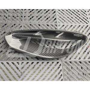 Rejillas de Ventilación de Fibra de Carbono Seca Estilo Amans para el Guardabarros Trasero de Lotus Emira - Product Image 3